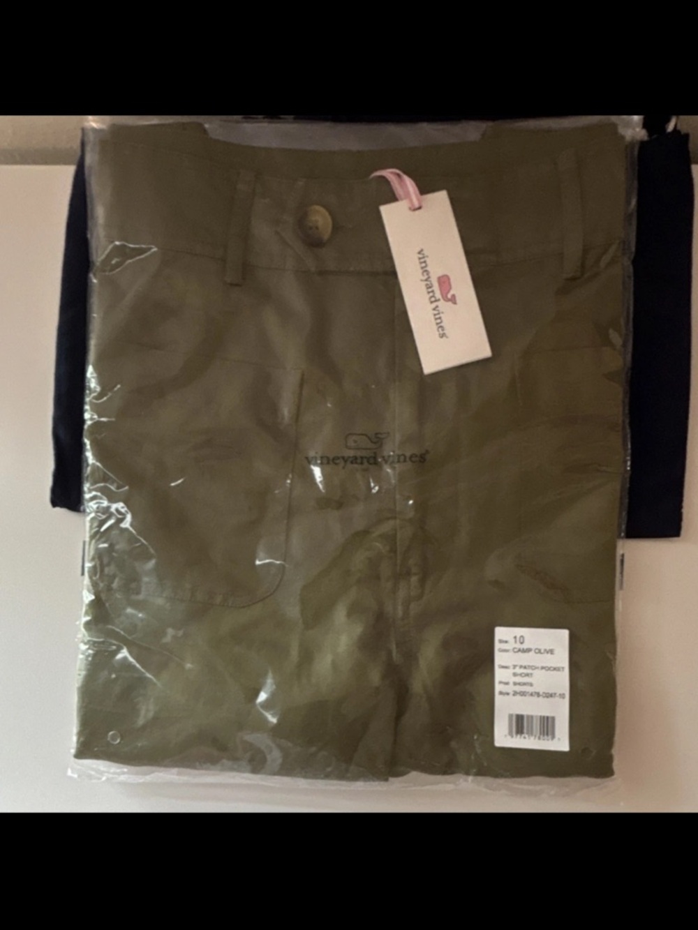 Women’s Vineyard Vines Camp Olive Shorts size 10 with new bag - Picture 3 of 7